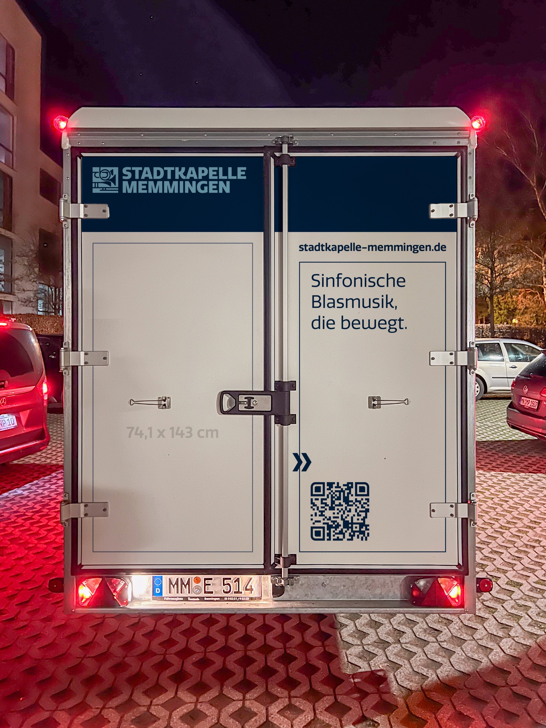 Fahrzeugbeschriftung, Anhänger · vier Ansichten, Ansicht 3
